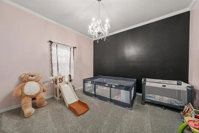 $449,900 | 506 East Ave G, Valley Mills, TX 76689