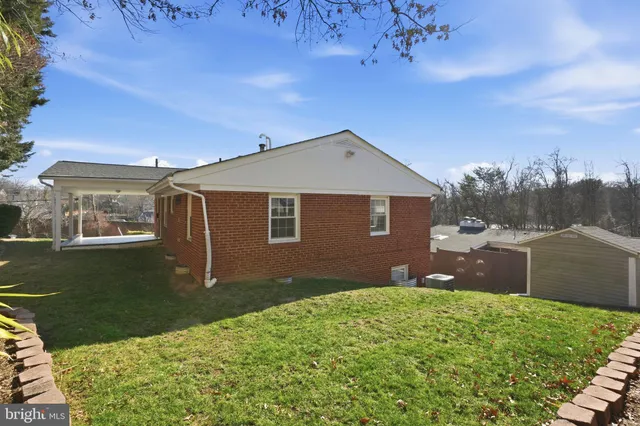 a house view with a garden space