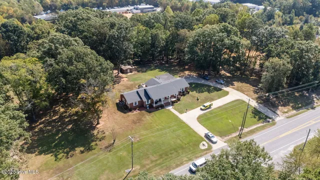 $450,000 | 3359 Us Highway South, Asheboro, NC 27205