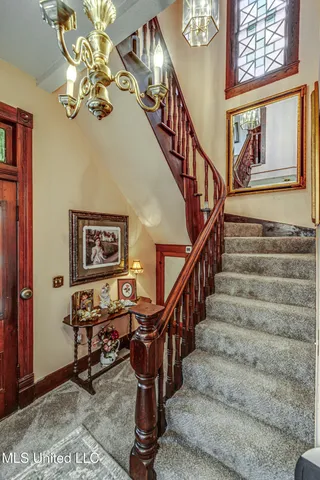 $275,000 | 502 East Georgetown Street, Crystal Springs, MS 39059