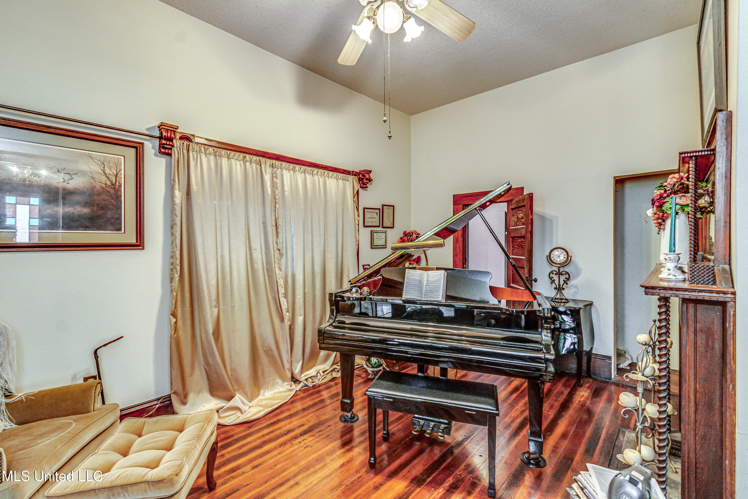 502 East Georgetown Street Crystal Springs, MS 39059 - Photo 15 of 33 502 E Georgetown-23