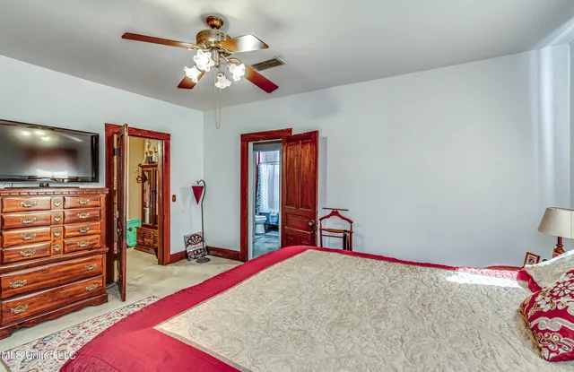 $275,000 | 502 East Georgetown Street, Crystal Springs, MS 39059