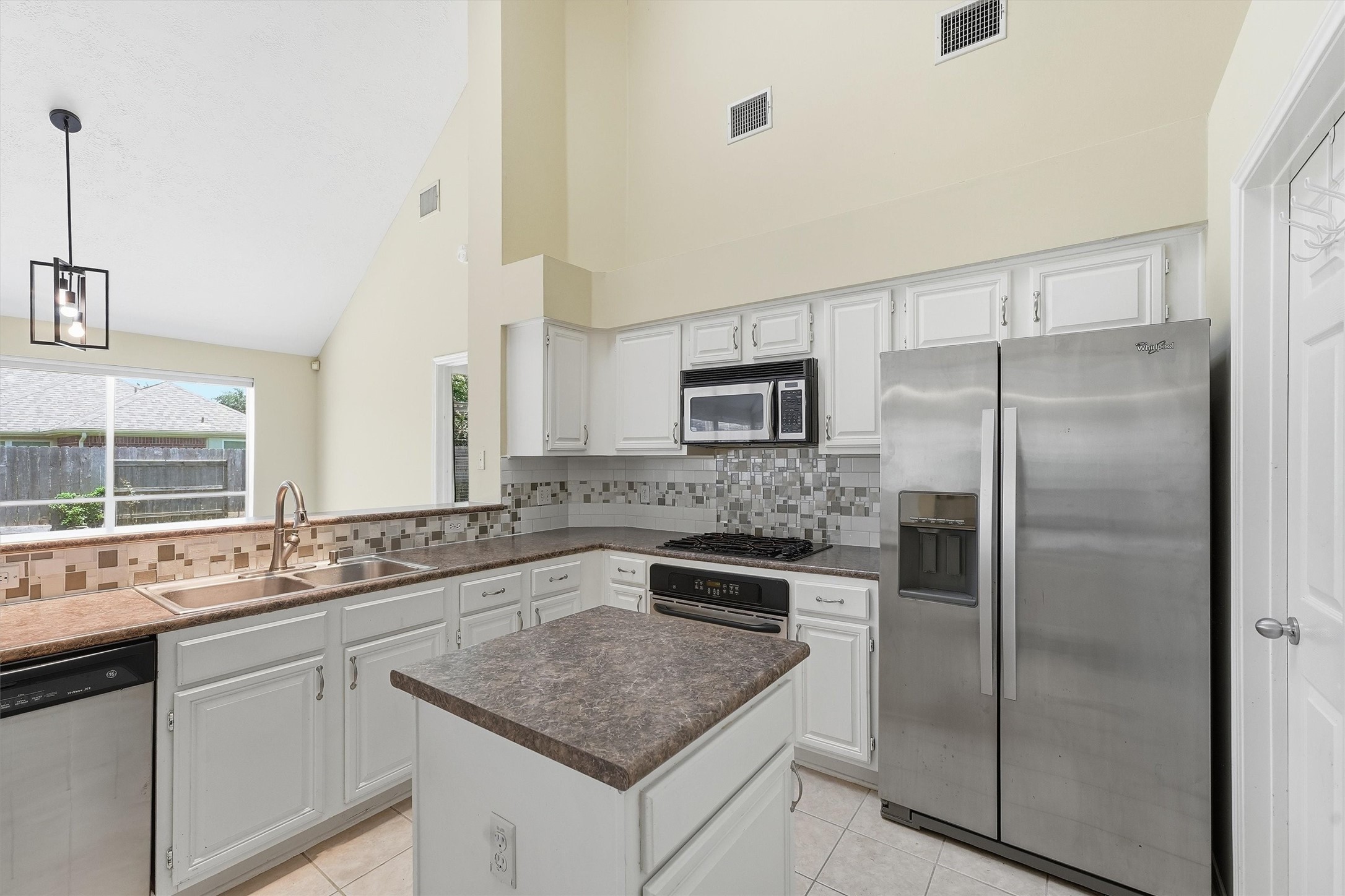 7419 Timber Ridge Trail Sugar Land, TX 77479 - Photo 8 of 17
