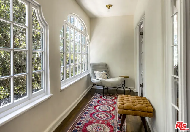 $2,099,000 | 6749 Whitley Terrace, Los Angeles, CA 90068