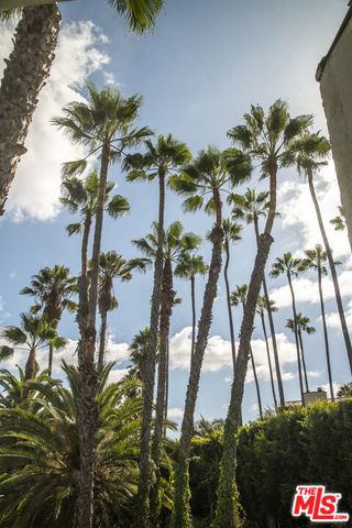 $2,099,000 | 6749 Whitley Terrace, Los Angeles, CA 90068