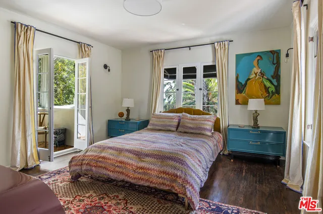 $2,099,000 | 6749 Whitley Terrace, Los Angeles, CA 90068