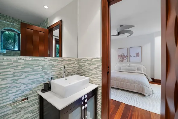 $65,000 | 16 Palm Avenue, Miami Beach, FL 33139