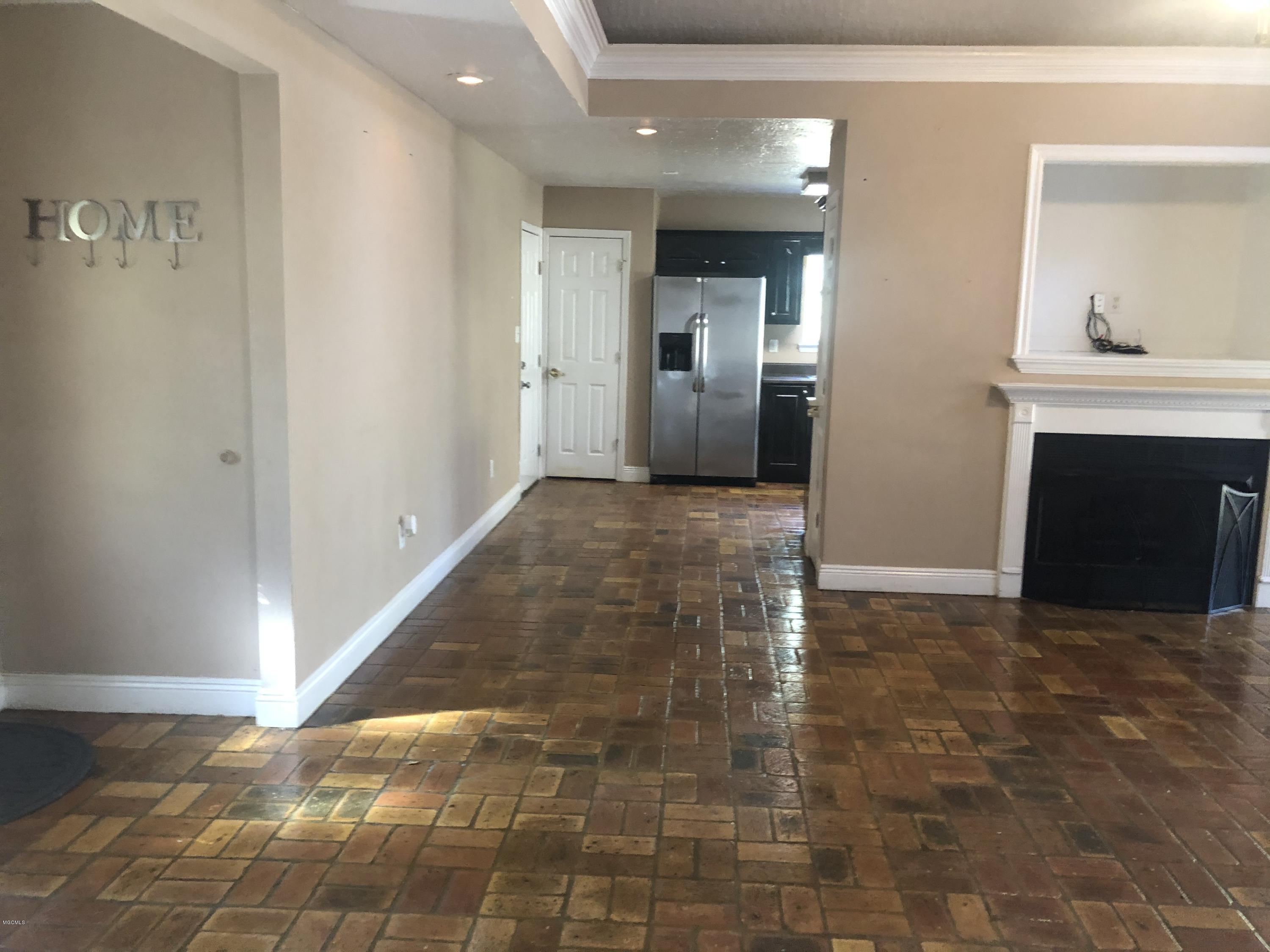 15324 Wolf Ridge Road Moss Point, MS 39562 - Photo 23 of 31 20684947-B20D-4A1C-AABF-9B76012A7DC5