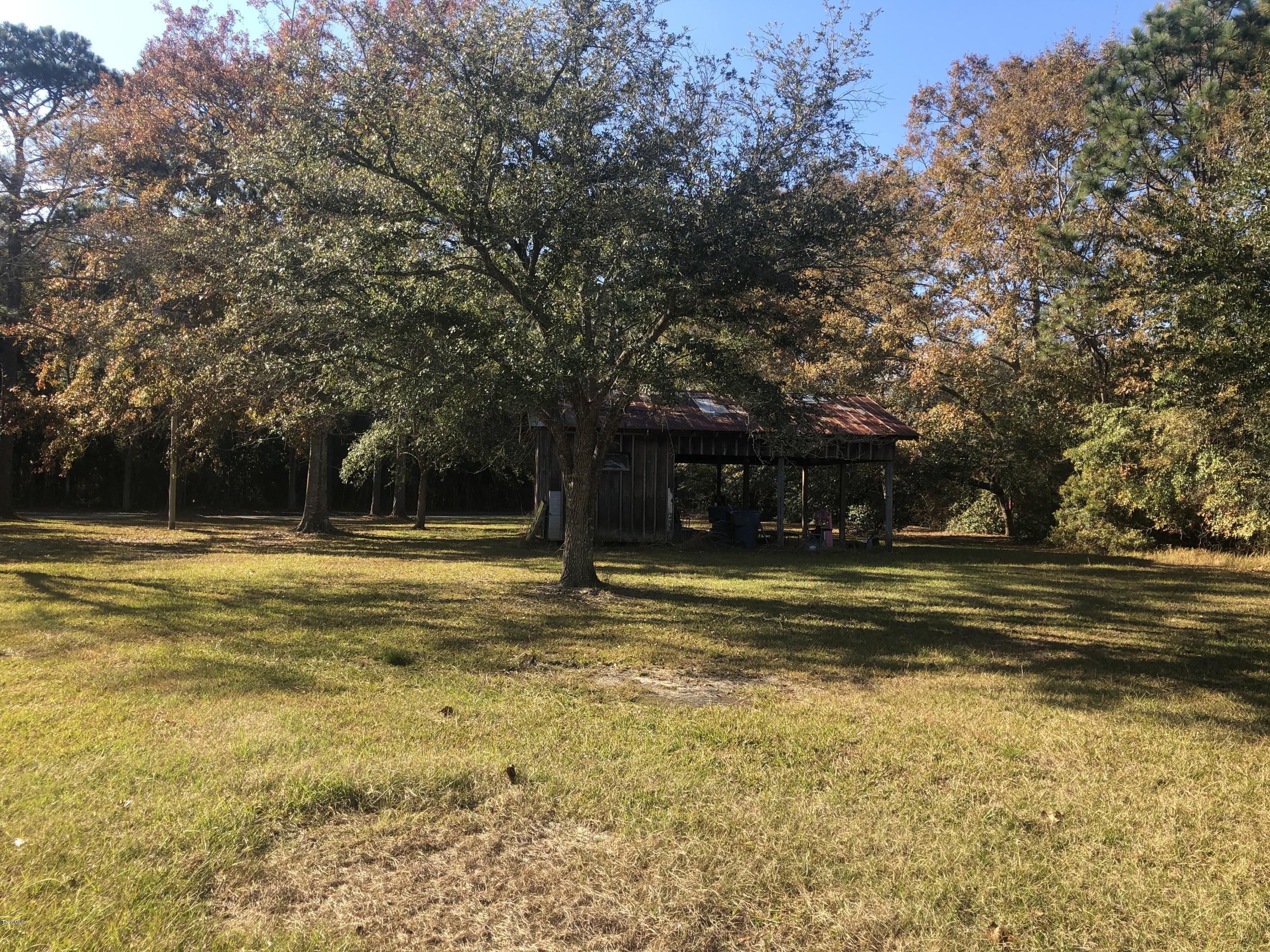 15324 Wolf Ridge Road Moss Point, MS 39562 - Photo 28 of 31 9785B1C9-69E3-434E-8F72-B76360E77374