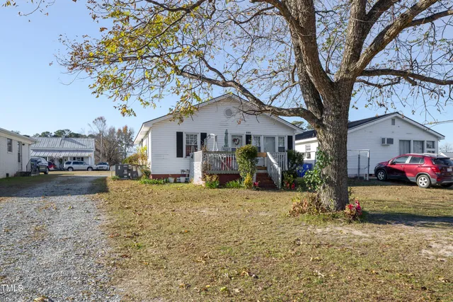 $950,000 | 203 South Dunn Street, Benson, NC 27504