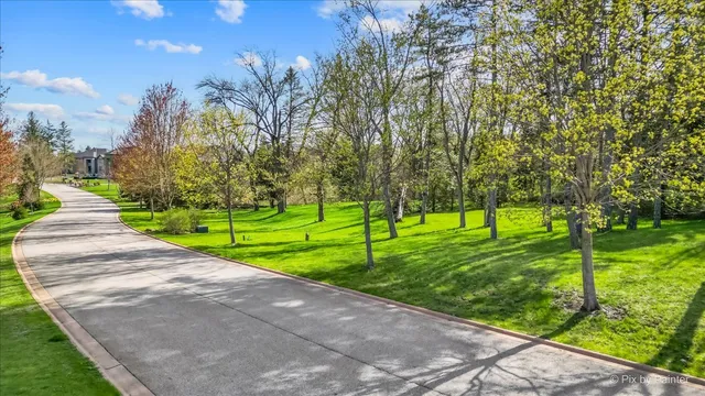 $405,000 | Lot 13 Abbey Woods Drive, Barrington Hills, IL 60010