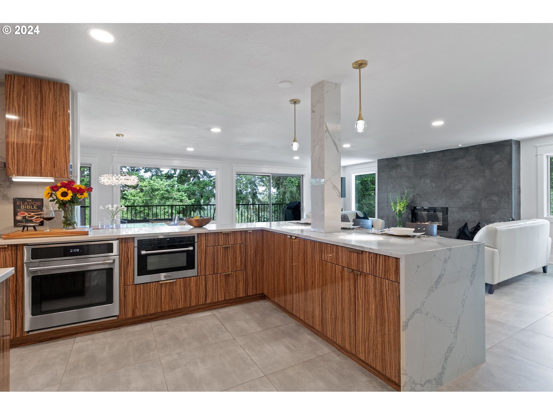 200 Southwest Burnham Road, Unit 410 Lake Oswego, OR 97034 - Photo 1 of 20 Gallery Image 1
