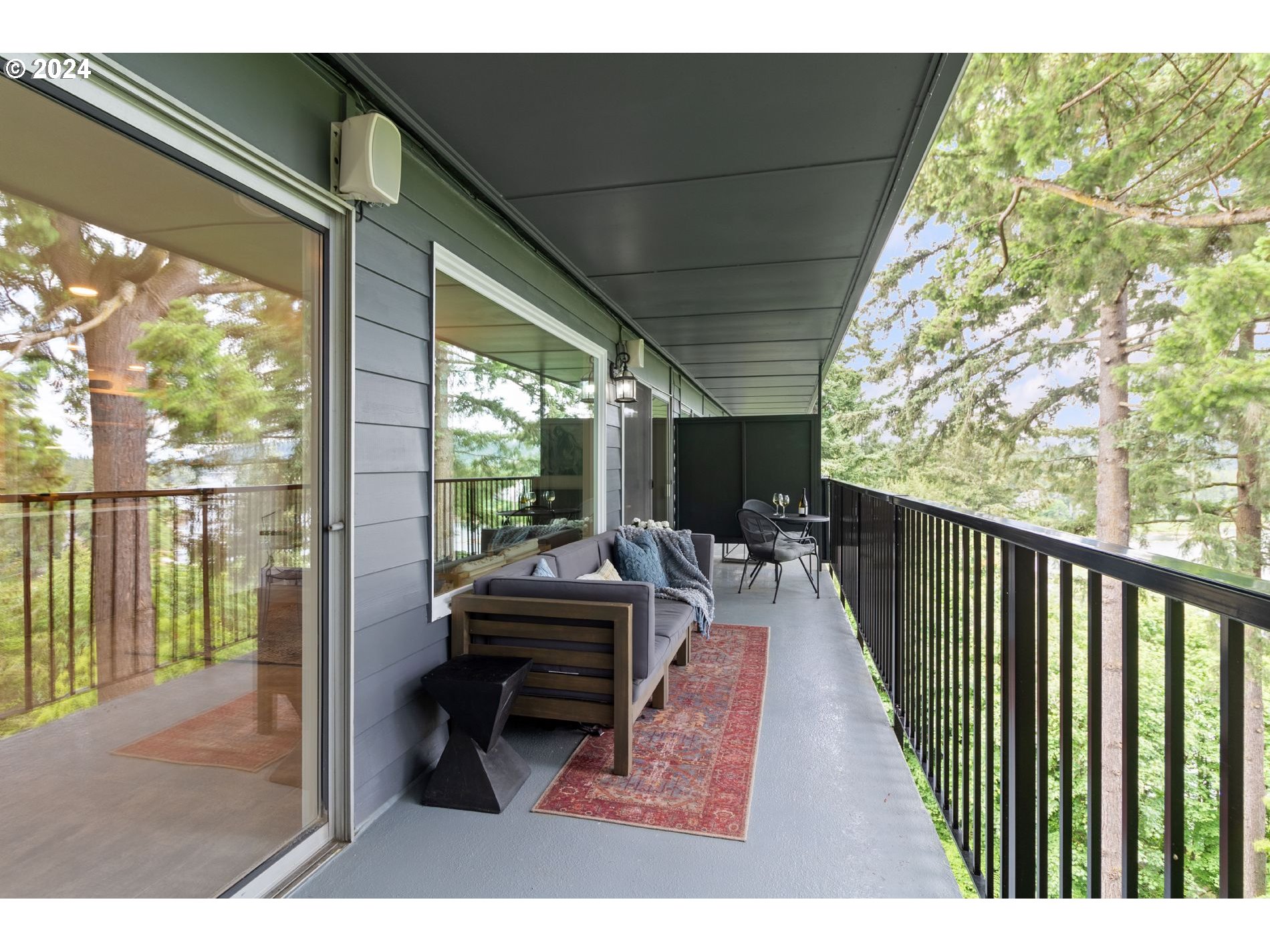 200 Southwest Burnham Road, Unit 410 Lake Oswego, OR 97034 - Photo 7 of 20 Gallery Image 7