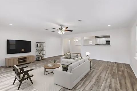 $499,500 | 6038 Woodbrook Lane, Houston, TX 77008