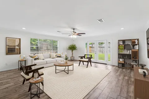 $499,500 | 6038 Woodbrook Lane, Houston, TX 77008