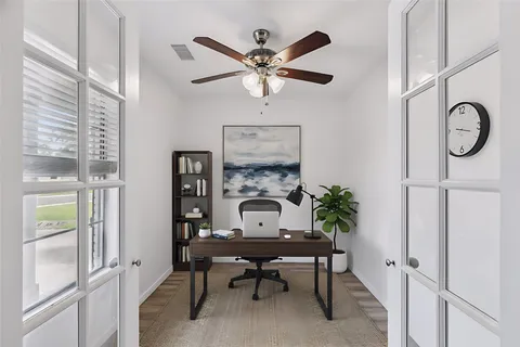 $499,500 | 6038 Woodbrook Lane, Houston, TX 77008