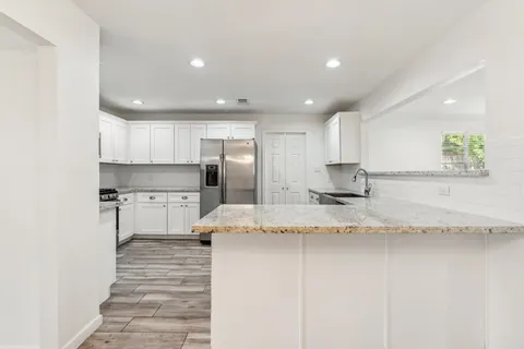 $499,500 | 6038 Woodbrook Lane, Houston, TX 77008