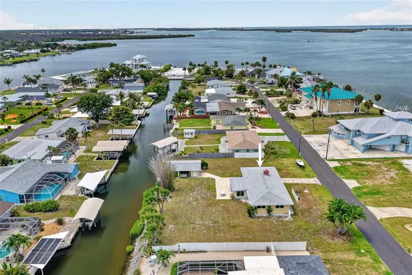 $560,000 | 1447 Lemon Bay Drive, Englewood, FL 34223