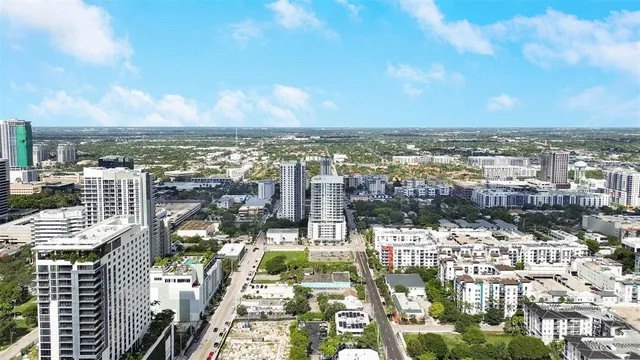 $839,000 | 320 Northeast 7th Avenue, Fort Lauderdale, FL 33301