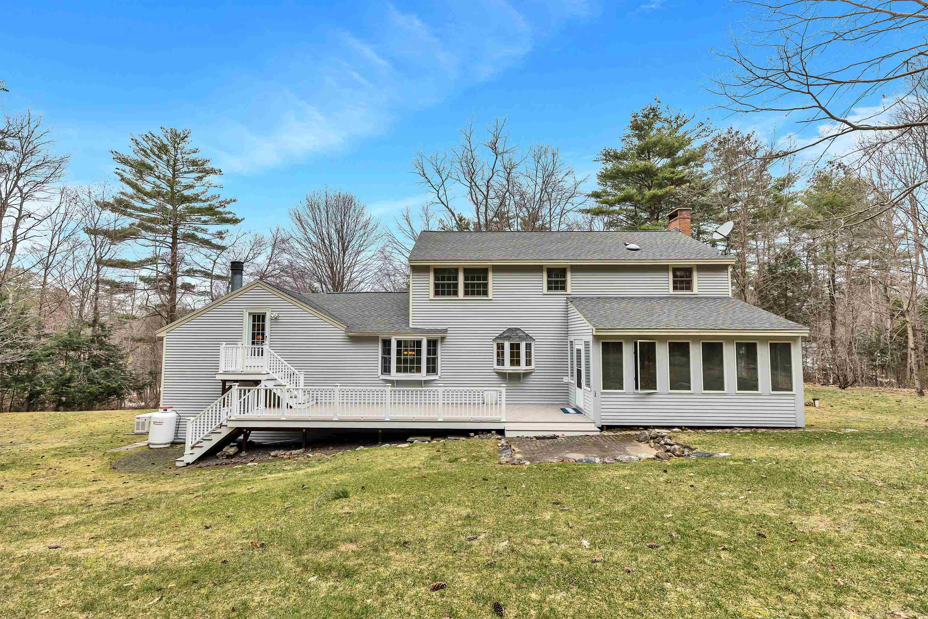 8 Madison Lane Amherst, NH 03031 - Photo 32 of 40 Gallery Image 32