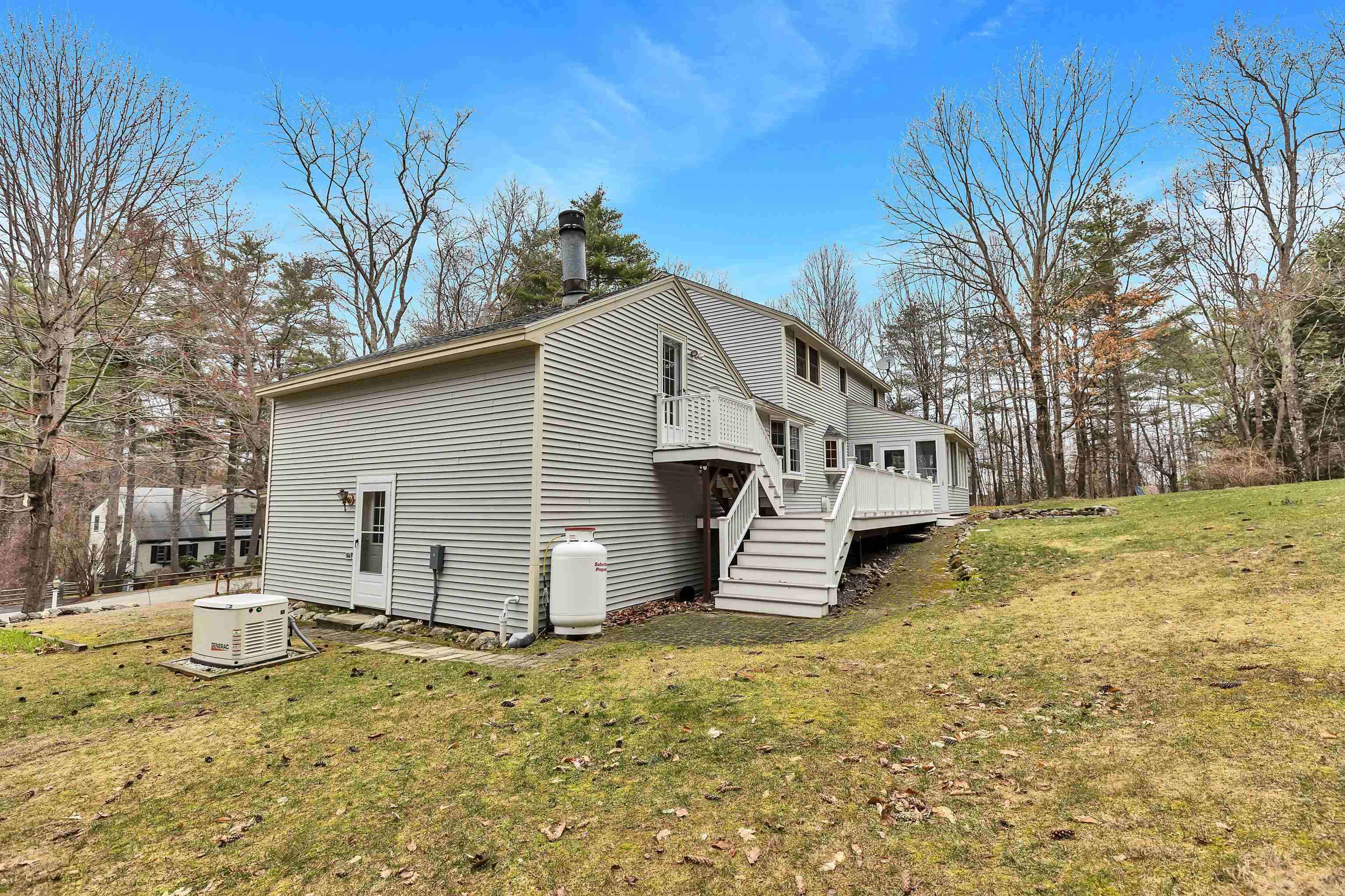 8 Madison Lane Amherst, NH 03031 - Photo 33 of 40 Gallery Image 33