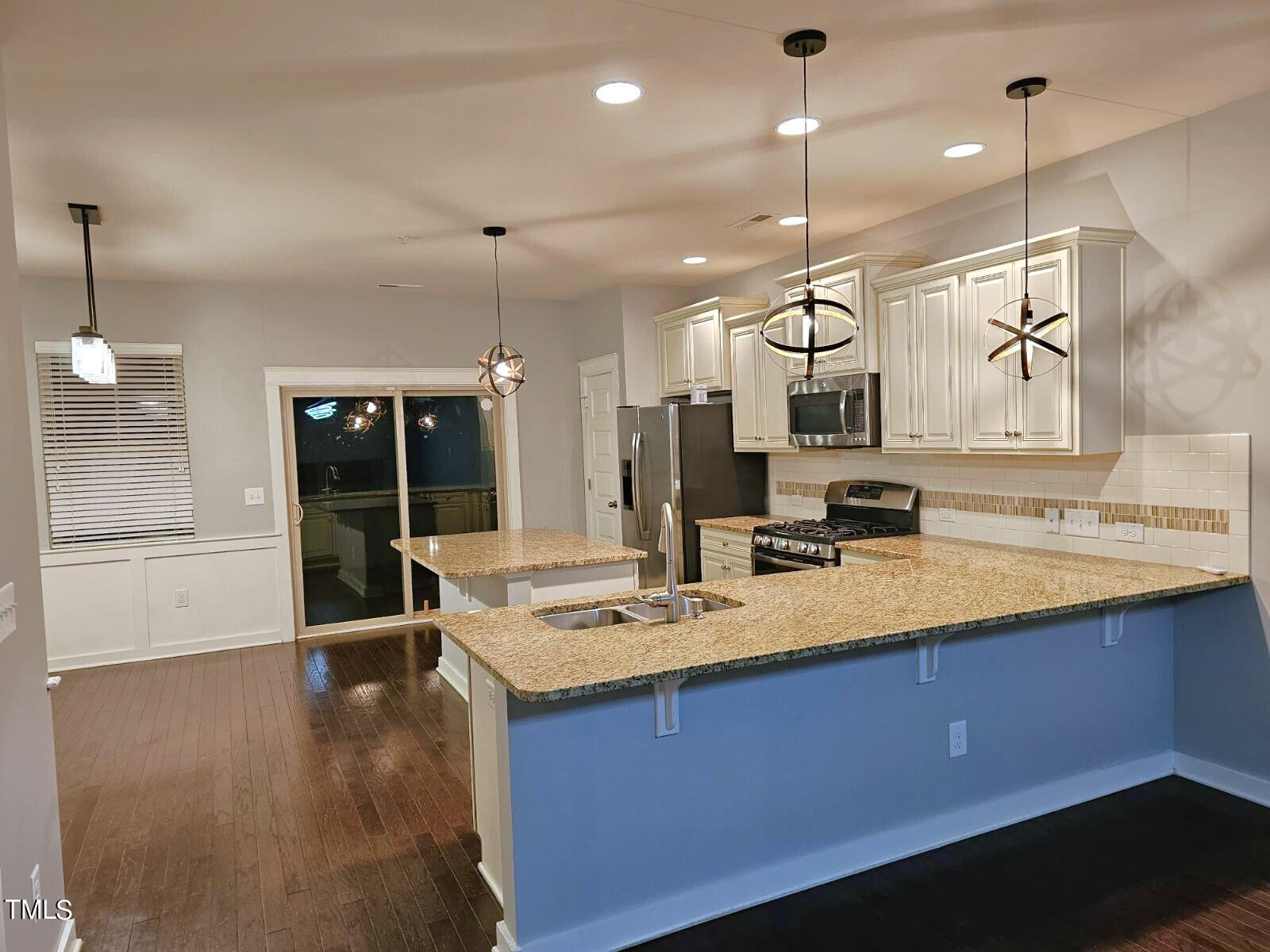 7904 Allscott Way Raleigh, NC 27612 - Photo 11 of 32 11) 36511-651e2fe84ce45