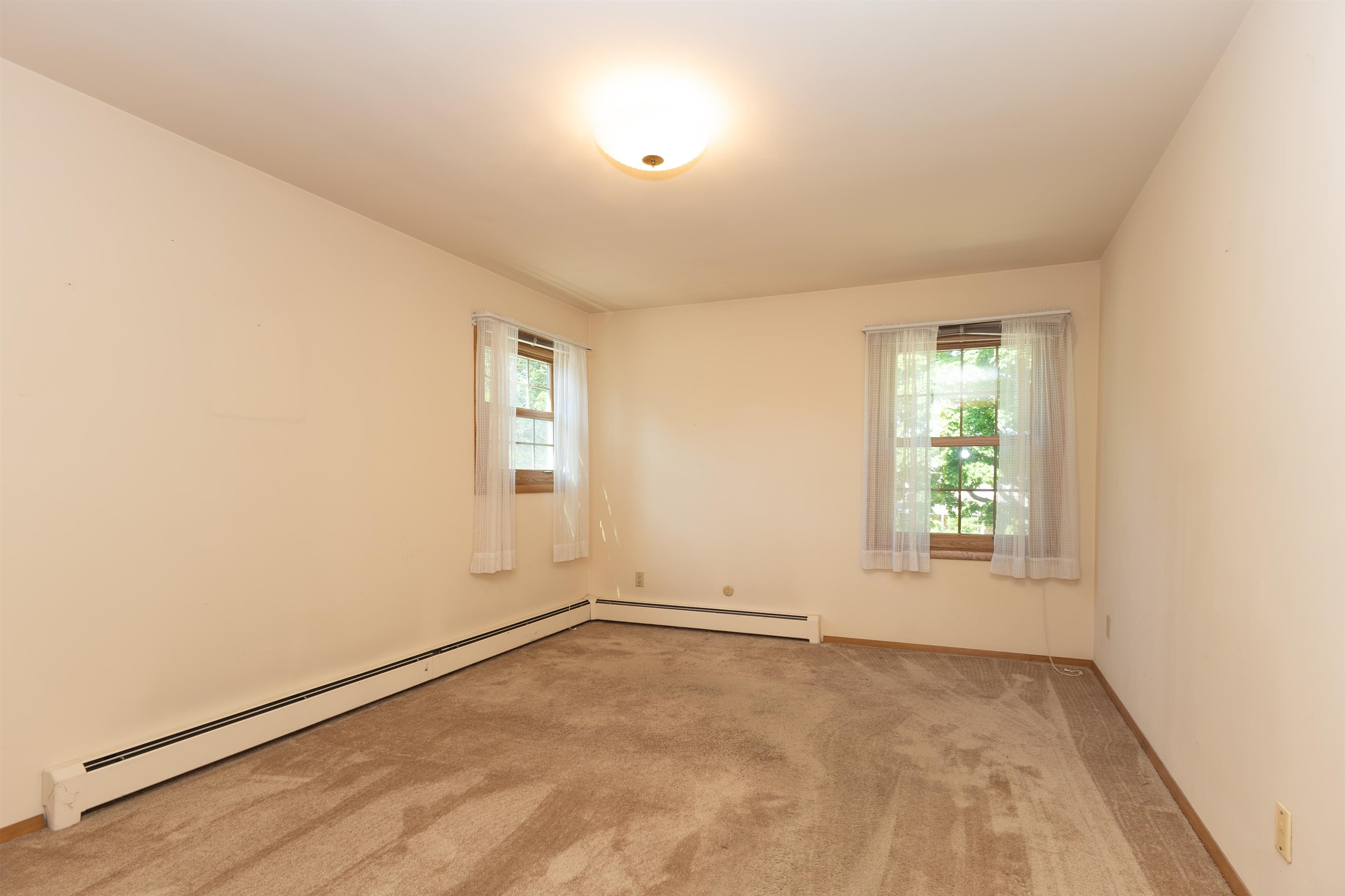 1740 North Eugene Street Appleton, WI 54914 - Photo 31 of 43