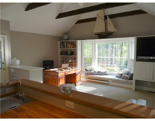 362 Mill Road Stamford, CT 06903 - Photo 10 of 20 a living room with furniture and a flat screen tv