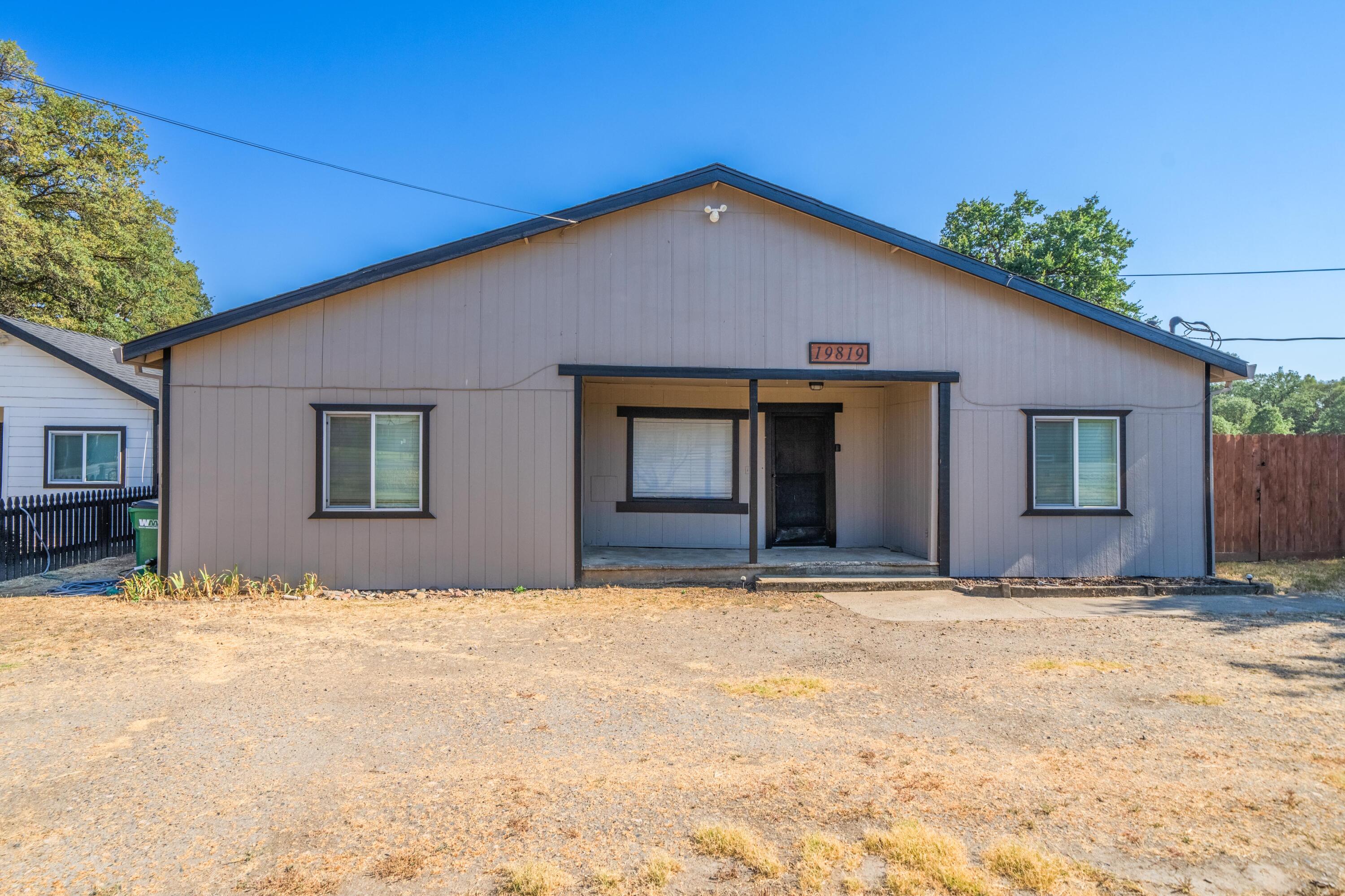 19825 Gas Point Road Cottonwood, CA 96022 - Photo 5 of 54 a house with a outdoor space