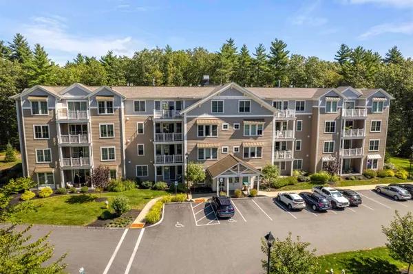 $589,900 | 32 Willey Creek Road, Unit 303, Exeter, NH 03833
