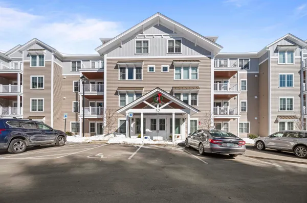 $589,900 | 32 Willey Creek Road, Unit 303, Exeter, NH 03833