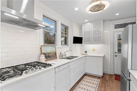 $885,000 | 6953 Reynolds Street, Pittsburgh, PA 15208