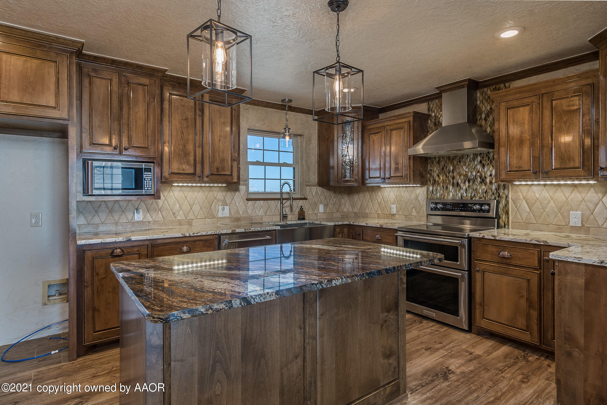 2100 West McAfee Road Amarillo, TX 79118 - Photo 11 of 38 011_Kitchen