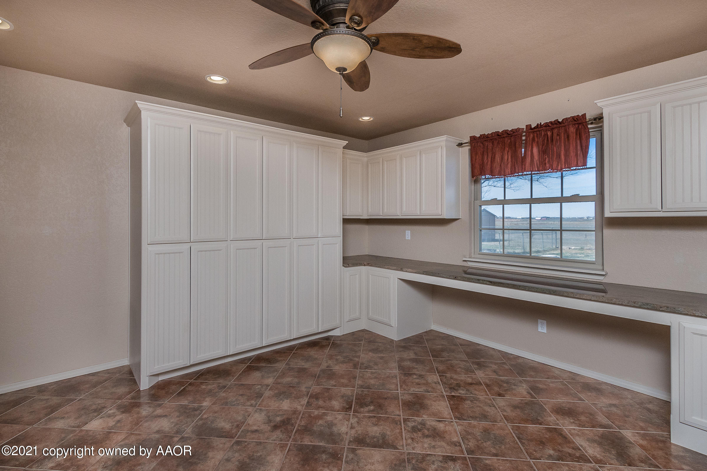 2100 West McAfee Road Amarillo, TX 79118 - Photo 26 of 38 026_Utility Room