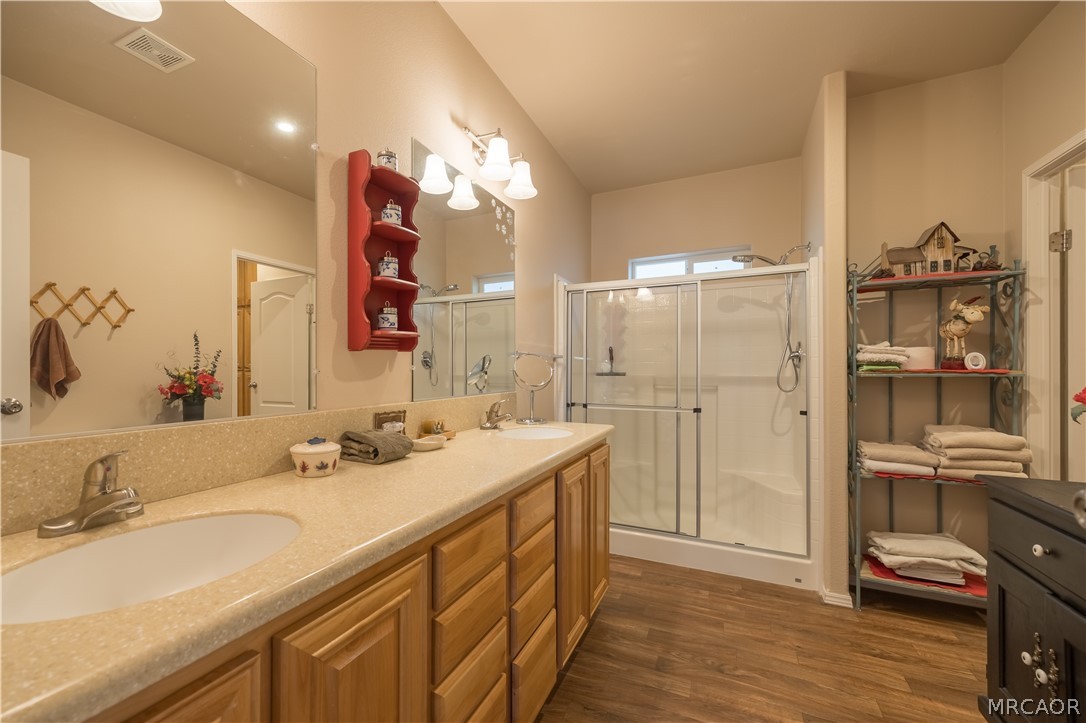 775 Riverside Avenue Sugarloaf, CA 92386 - Photo 22 of 35 Gallery Image 22