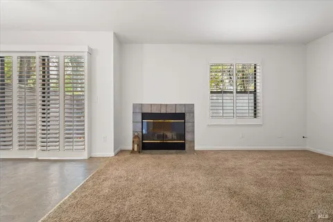 $379,000 | 599 Mission Boulevard, Santa Rosa, CA 95409