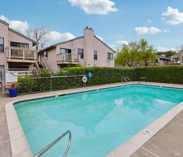 $379,000 | 599 Mission Boulevard, Santa Rosa, CA 95409