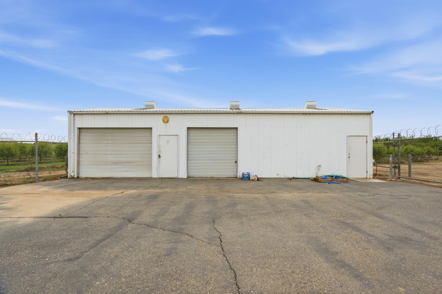 18401 Carrolton Road Ripon, CA 95366 - Photo 11 of 34