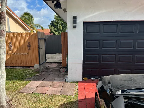 $3,700 | 20789 Southwest 129th Court, Unit 20789, Miami, FL 33177