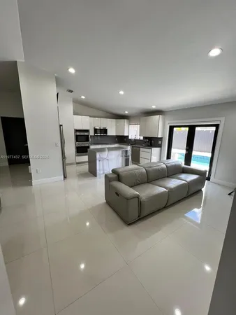 $3,700 | 20789 Southwest 129th Court, Unit 20789, Miami, FL 33177