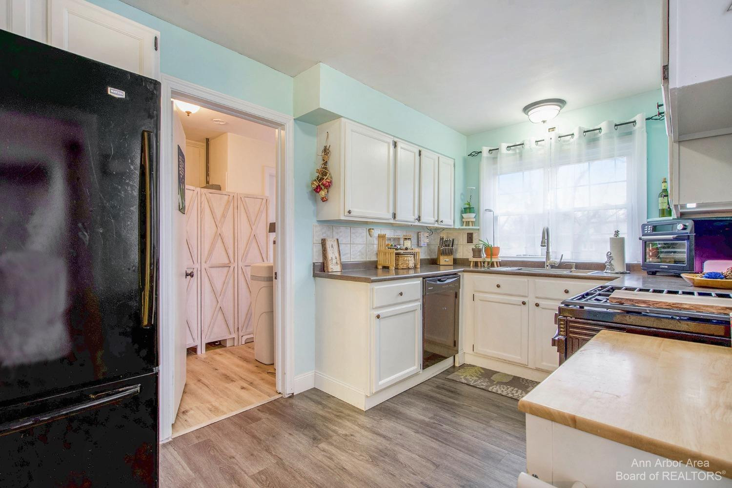 2261 Tayer Road Adrian, MI 49221 - Photo 6 of 25 Photo 6