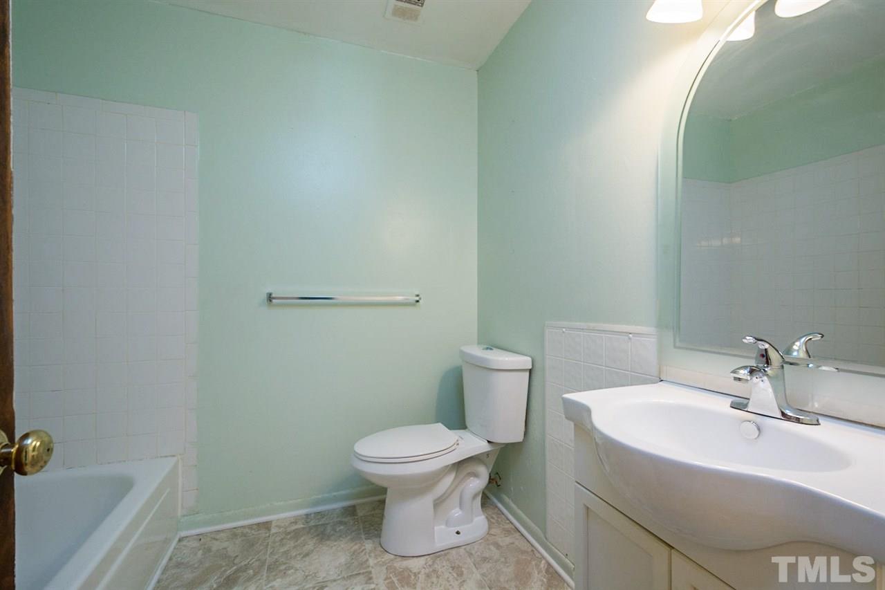 3505 Crofton Court Raleigh, NC 27604 - Photo 13 of 13