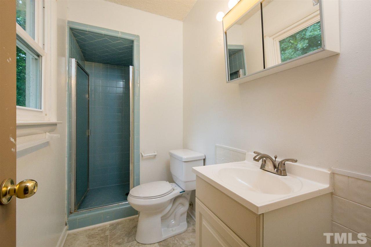 3505 Crofton Court Raleigh, NC 27604 - Photo 10 of 13