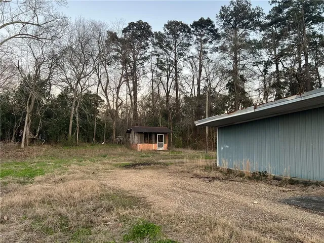 $64,500 | 2639 La-112 Highway, Lecompte, LA 71346