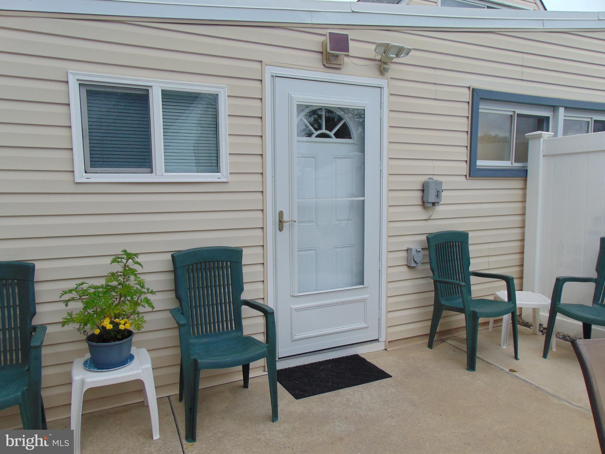 21 Cleft Rock Road Levittown, PA 19057 - Photo 11 of 54 Side Entrance