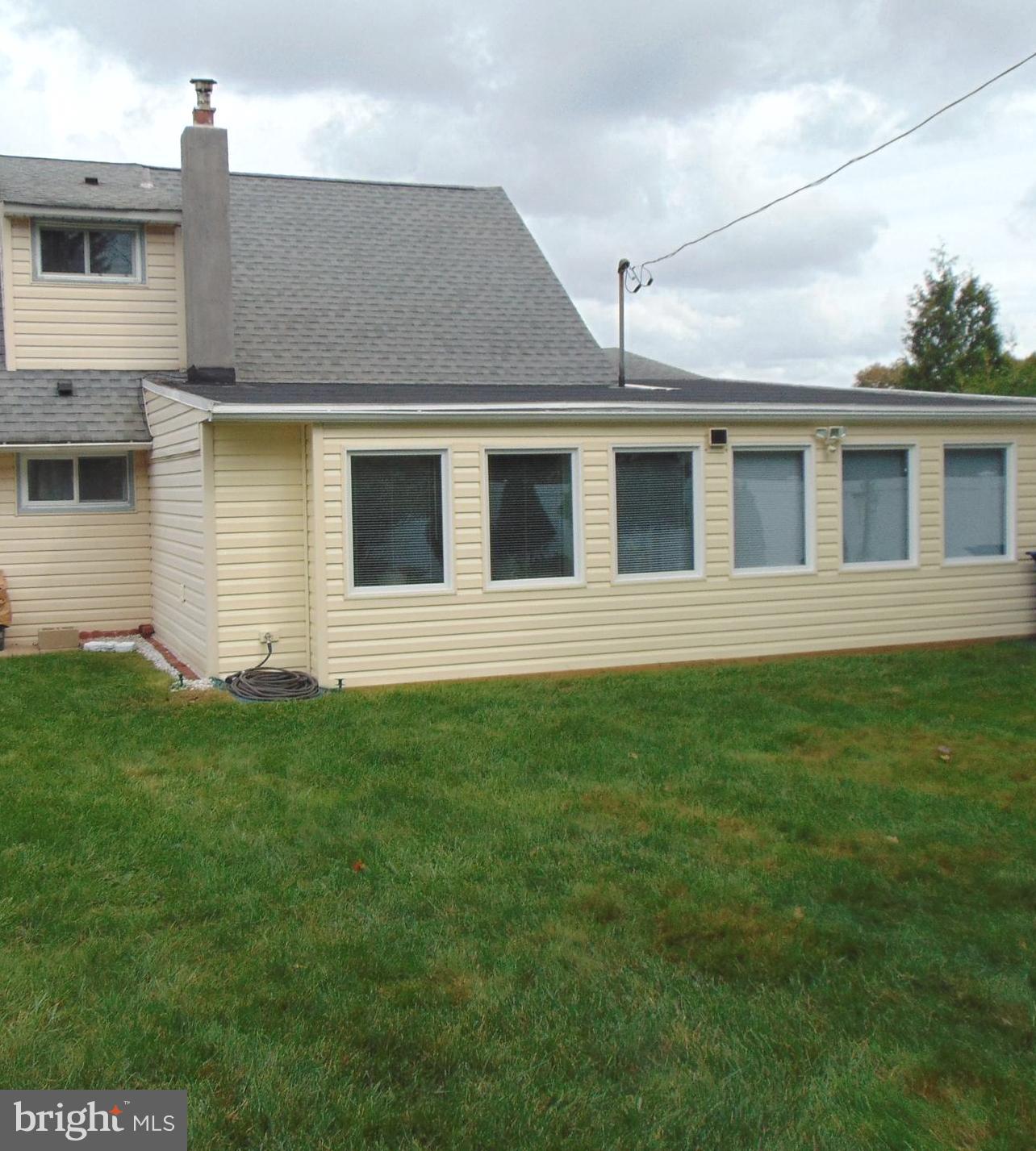 21 Cleft Rock Road Levittown, PA 19057 - Photo 16 of 54 Back Florida Room Addition