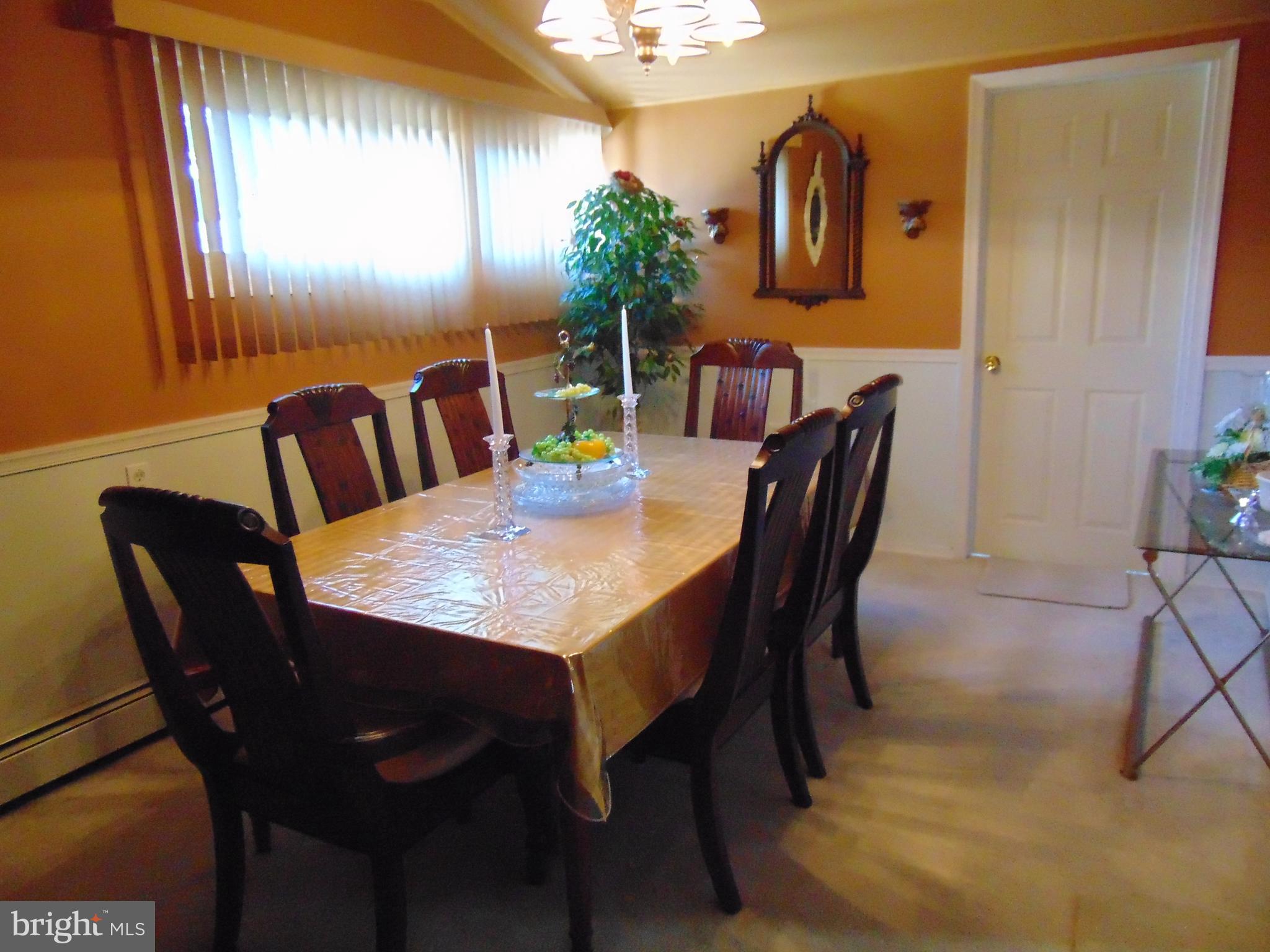 21 Cleft Rock Road Levittown, PA 19057 - Photo 31 of 54 Dining Room with Door leading to Florida Room