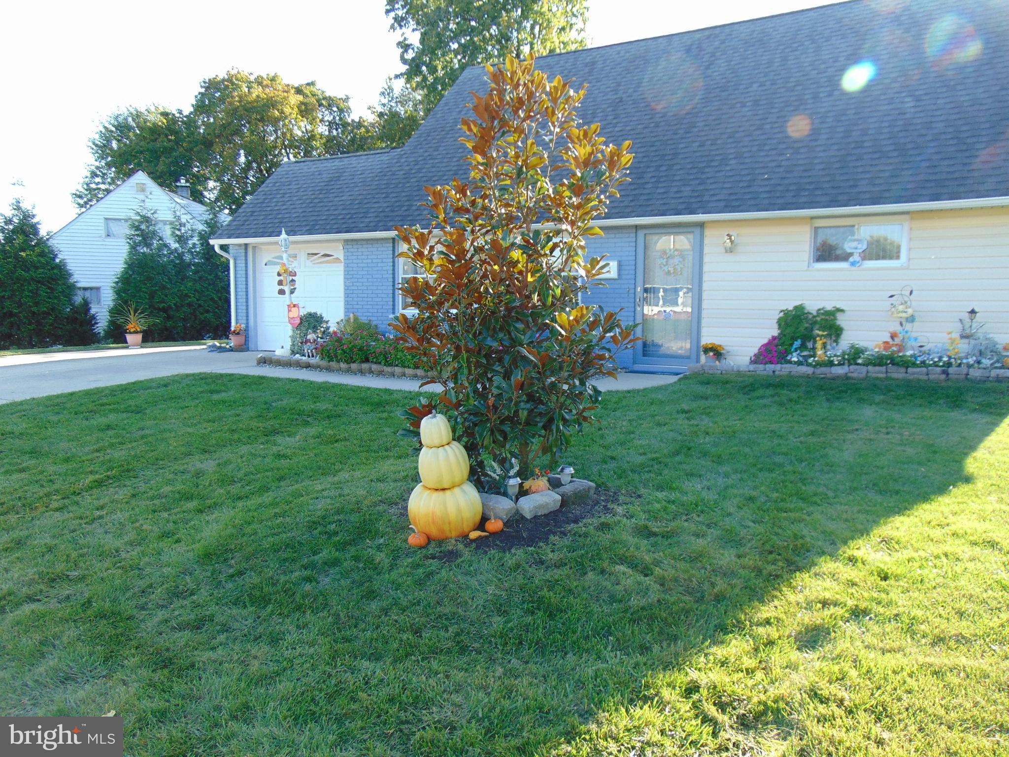21 Cleft Rock Road Levittown, PA 19057 - Photo 8 of 54