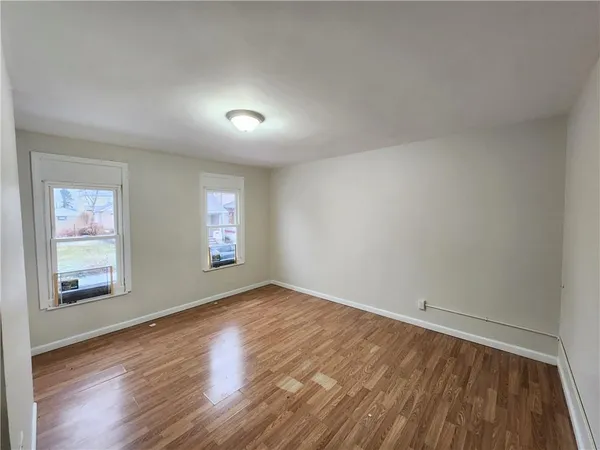 $1,200 | 2419 Banker Street, McKeesport, PA 15132