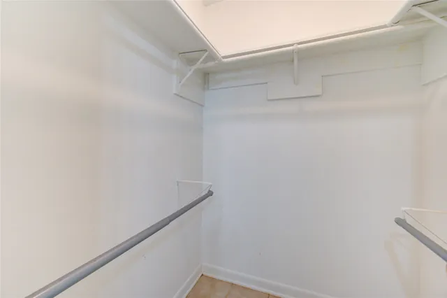 $1,500 | 212 Quaker Drive, Unit B1, Friendswood, TX 77546